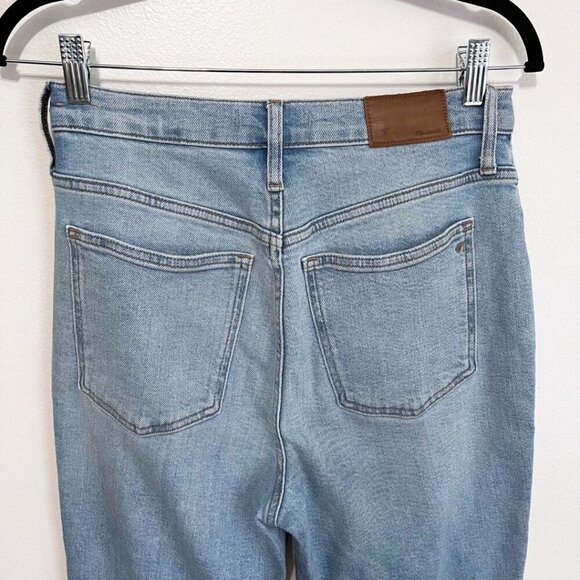 MADEWELL THE PERFECT VINTAGE JEANS DISTRESSED IN LIGHT WASH FRAY HEM - 26 - Picture 4 of 13